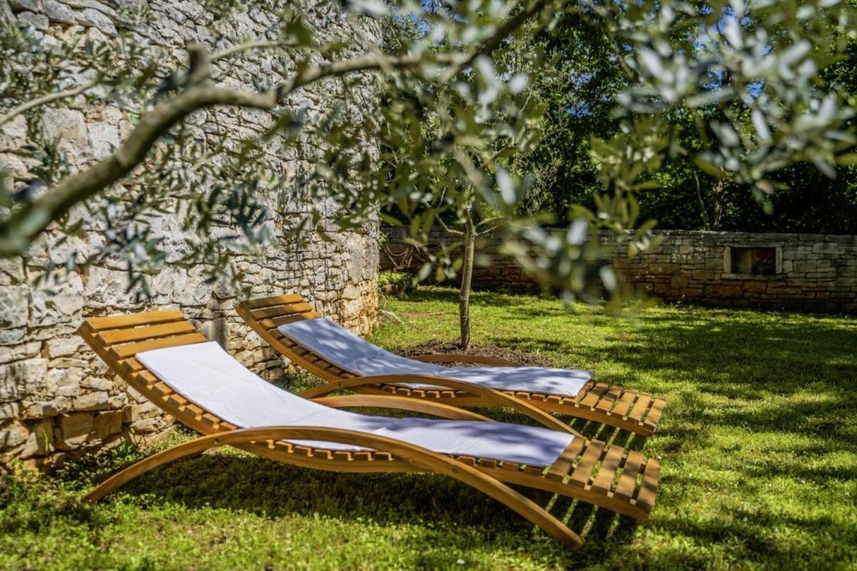 Una In Kranjcici - Haus Fuer 5-6 Personen Svetvincenat Bagian luar foto