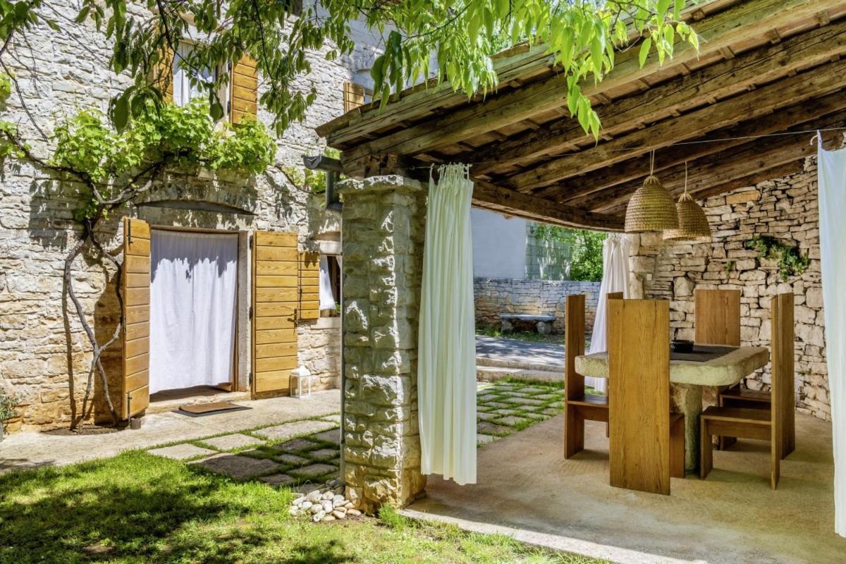 Una In Kranjcici - Haus Fuer 5-6 Personen Svetvincenat Bagian luar foto